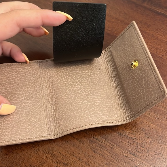 ❌SOLD❌Gucci Marmont Key Holder - Picture 7 of 9